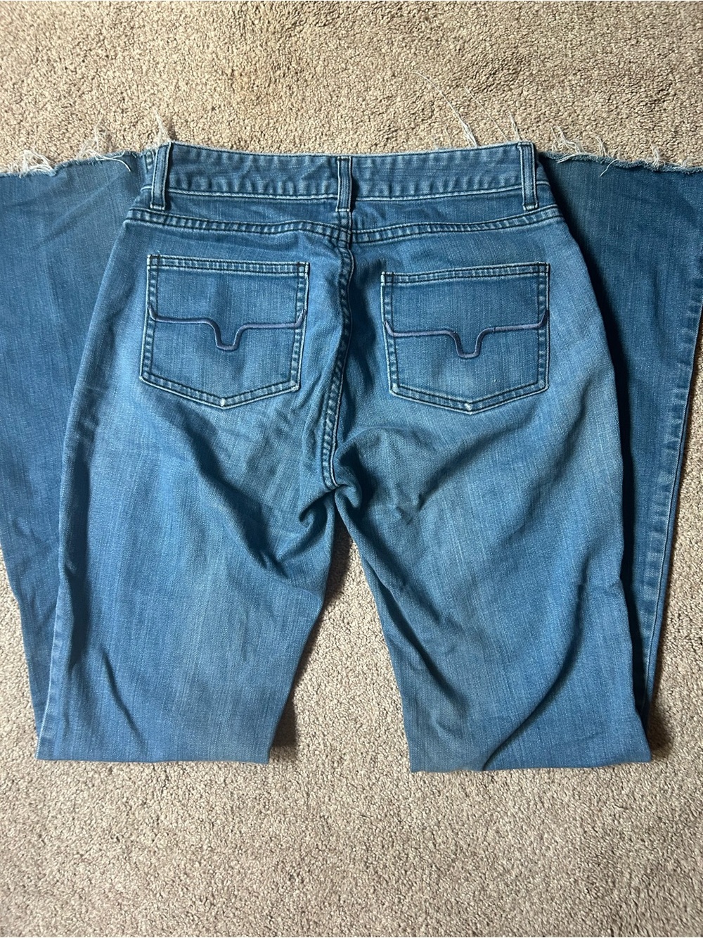 Kimes Ranch Blue Flared Jeans - Picture 3 of 5